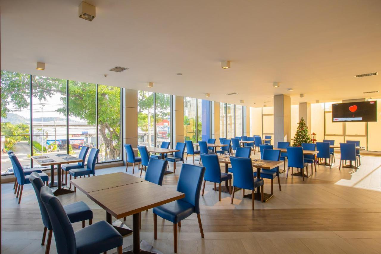 Seabed Grand Hotel Phuket - Sha Extra Plus Dış mekan fotoğraf The lounge at the airport