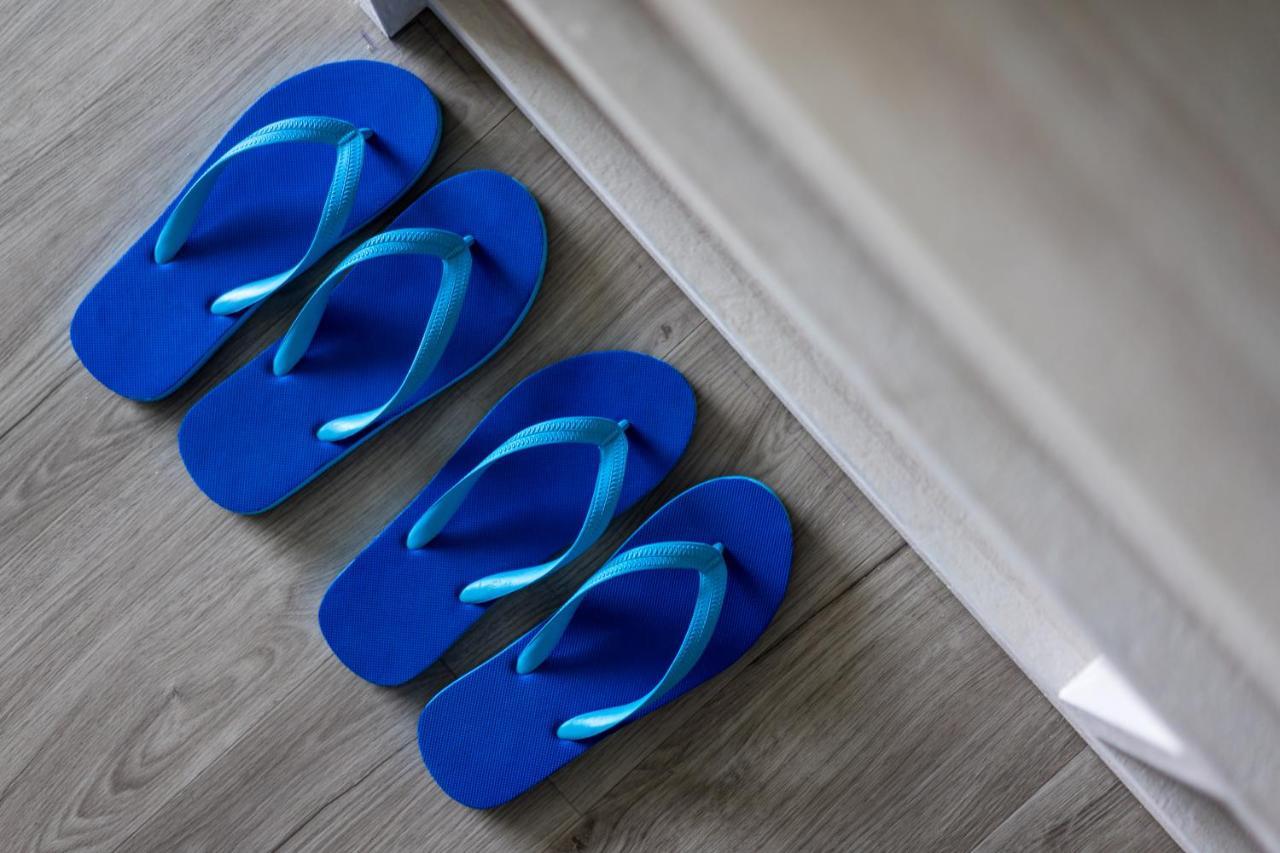 Seabed Grand Hotel Phuket - Sha Extra Plus Dış mekan fotoğraf Flip-flops